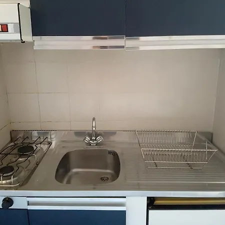 דירה One Bedroom Appartement At Olbia 300 M Away From The Beach With Sea View And Enclosed Garden *